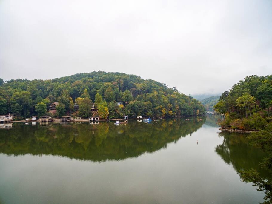The Cove Retreat- Hot Tub/Screened Porch/Game Room Lake Lure Ngoại thất bức ảnh