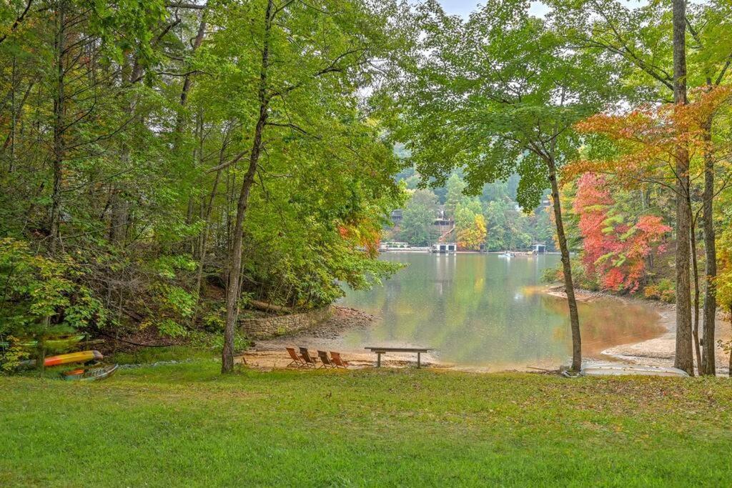 The Cove Retreat- Hot Tub/Screened Porch/Game Room Lake Lure Ngoại thất bức ảnh